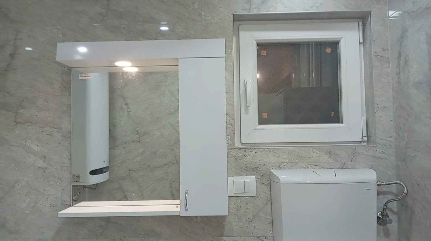 Prozor i zidne pločice
